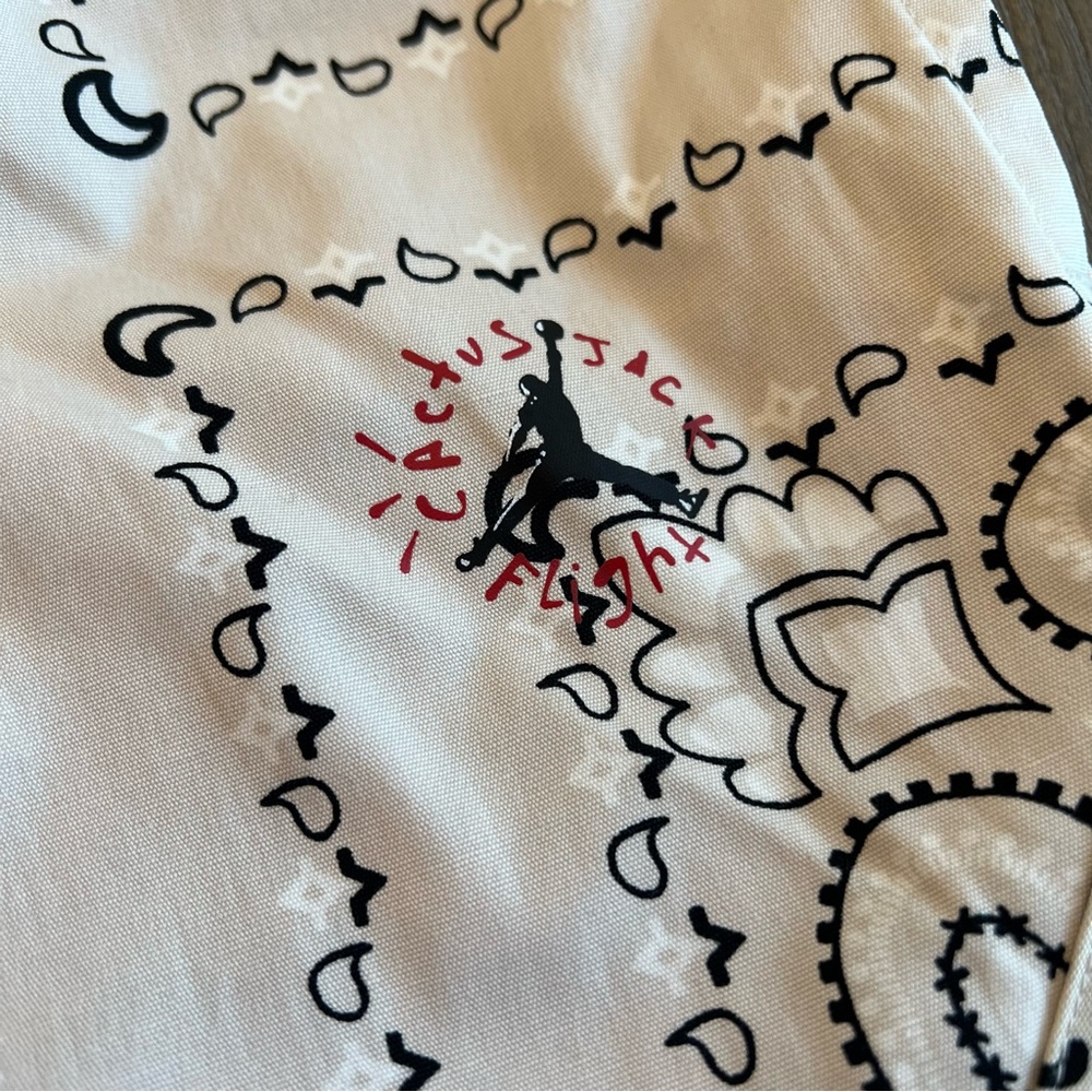 Nike Jordan x Travis Scott Paisley Shorts - Picture 4 of 6
